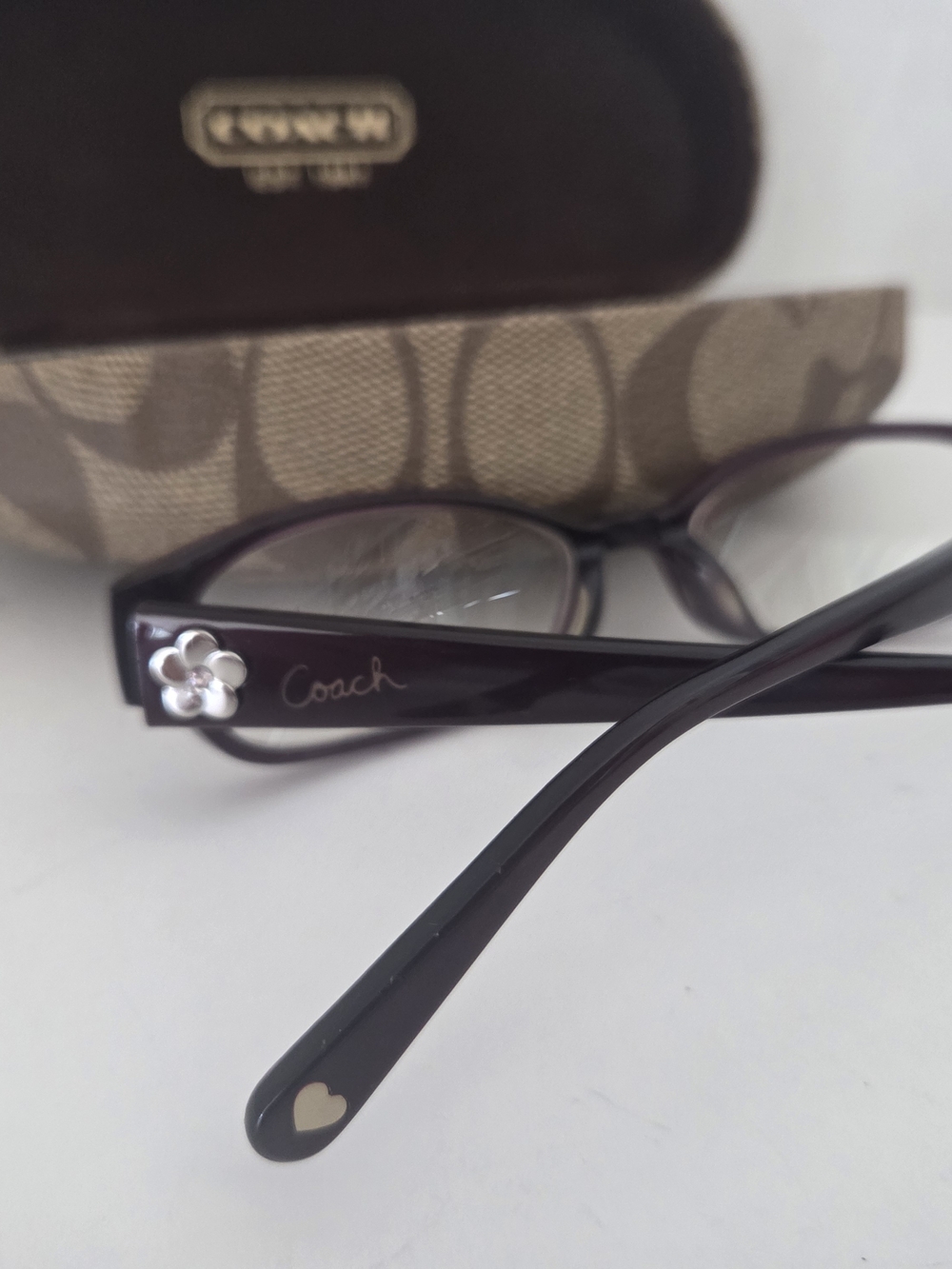 Coach Signature Eyeglasses, Case And Cosmetic Bag Set - Picture 9 of 11